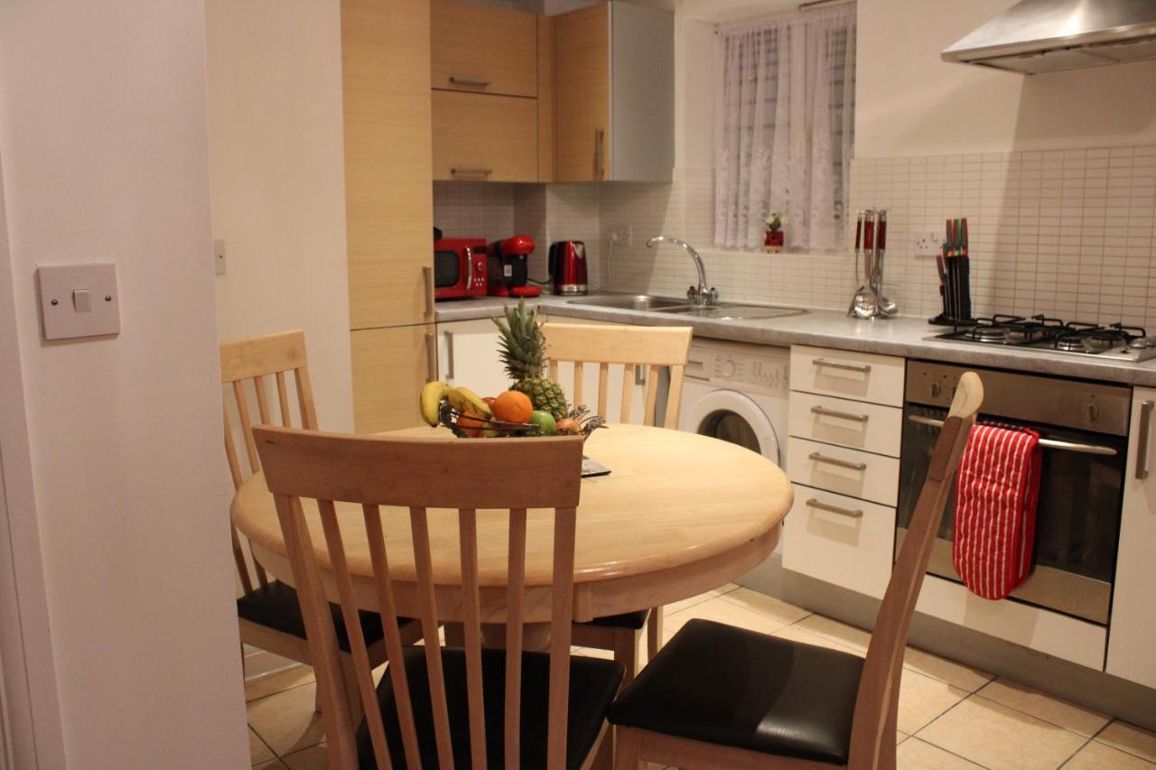 Eldridge Court Apartment Dagenham Exterior photo